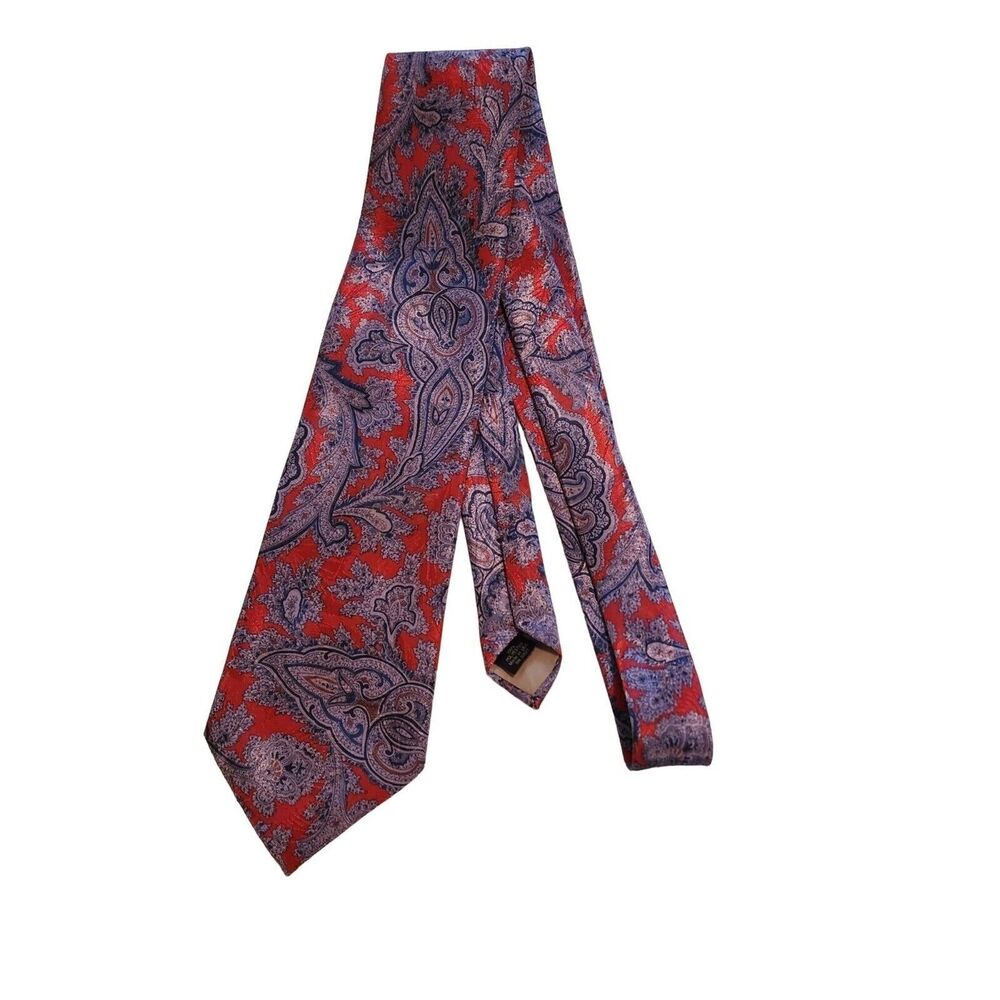 #6367 Vintage Van Heusen Paisley blue on red print Polyester Necktie